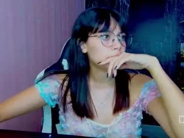 piixiie_d_oll on Chaturbate 