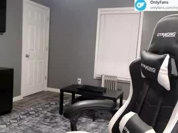 player2pawns on Chaturbate 