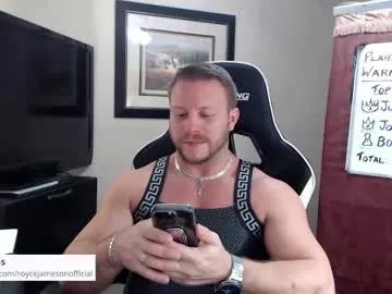 player2pawns on Chaturbate 