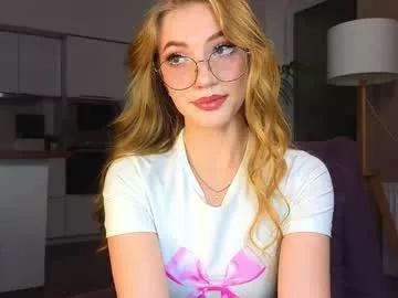 rowenabyron on Chaturbate 