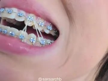 Freechat saraarchbould on Chaturbate