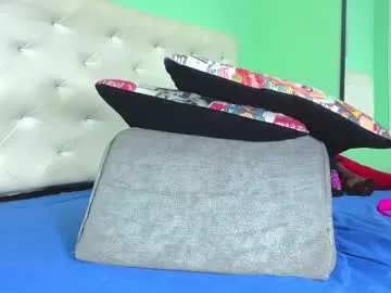 Freechat selena_castillo on Chaturbate