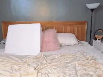 Freechat skytime96 on Chaturbate