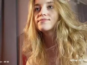 Freechat softdreamer_ on Chaturbate