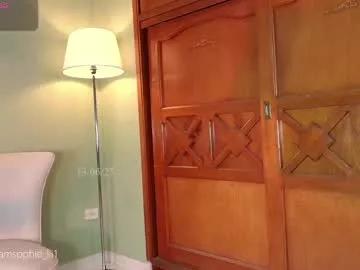 sophie_lii on Chaturbate