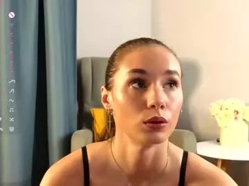 Freechat taissa_farmiga on Chaturbate
