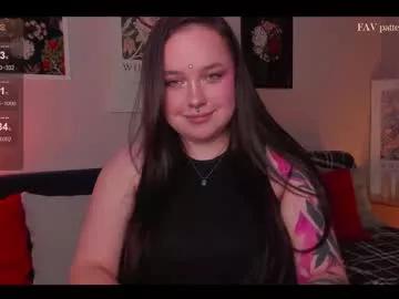 varvaraola on Chaturbate 