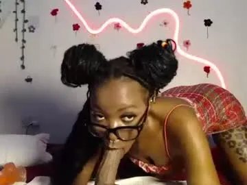 velvetyvixen on Chaturbate 