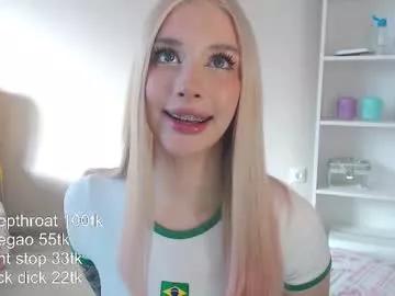 Freechat vickyfuckingdoll on Chaturbate