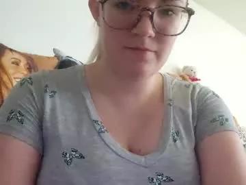 x_dreamgirl_x on Chaturbate