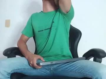 xxxhome_alonexxx on Chaturbate
