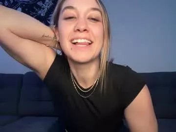 Freechat yurdreams_22 on Chaturbate