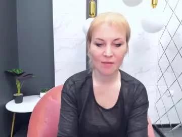 zoeeast on Chaturbate