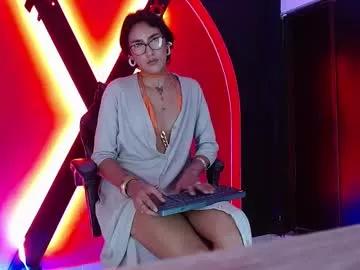 zou_haila on Chaturbate 