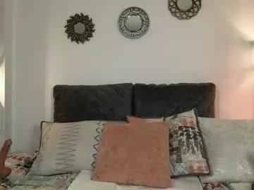 zuly_zahir_01 on Chaturbate 