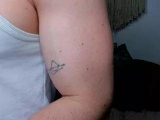 aaron_bain on Flirt4Free 