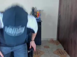 aaron_bain on Flirt4Free 