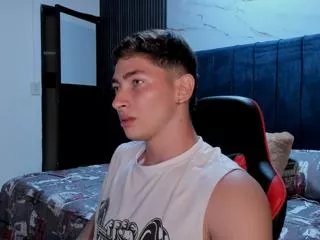 Offline adam_laid on Flirt4Free