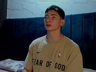 Offline adam_laid on Flirt4Free