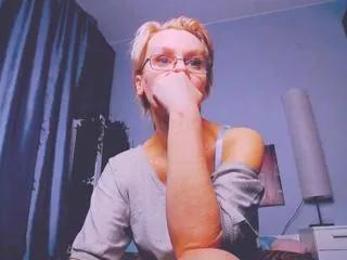 addie_lynn on Flirt4Free 