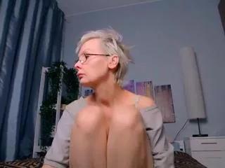 addie_lynn on Flirt4Free 