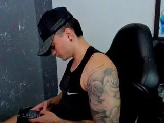 ahiezer on Flirt4Free 