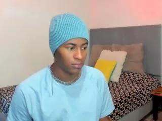 alan_gonz_cristian_asaenz on Flirt4Free 