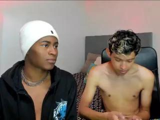 alan_gonz_cristian_asaenz on Flirt4Free 