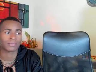 alan_gonz_cristian_asaenz on Flirt4Free 