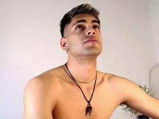 alessia_ferrara_mathew_evansx on Flirt4Free 