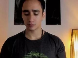 Offline alex_riveira on Flirt4Free