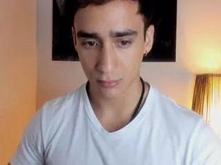 Offline alex_riveira on Flirt4Free