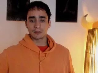 Offline alex_riveira on Flirt4Free