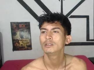 alonso_villaroel on Flirt4Free 