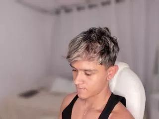 andres_dreamer on Flirt4Free 