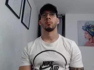 andrew_mathews on Flirt4Free 