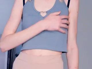 annis_claybornea on Flirt4Free 