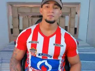 anthom_wells on Flirt4Free 