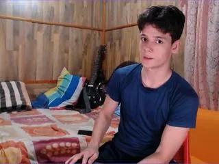 anthoni_thompson on Flirt4Free 