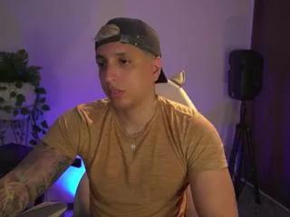 appolo_cavill on Flirt4Free 