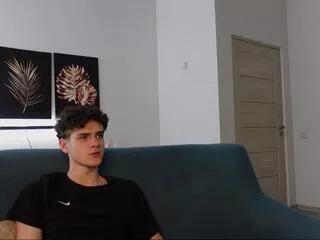 brad_holloway on Flirt4Free 