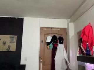 braun_phillips on Flirt4Free 