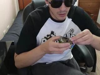 camo_ruiz on Flirt4Free 