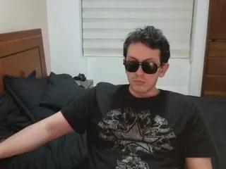 camo_ruiz on Flirt4Free 