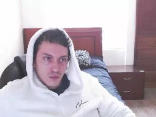 camo_ruiz on Flirt4Free 