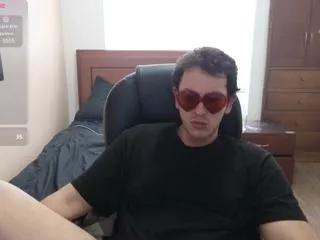 camo_ruiz on Flirt4Free 