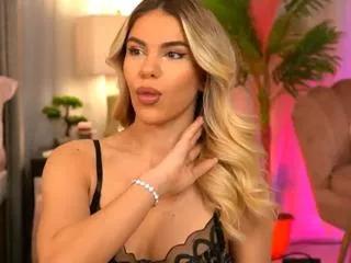 chloe_velvet on Flirt4Free 