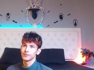 desmond_connor on Flirt4Free 