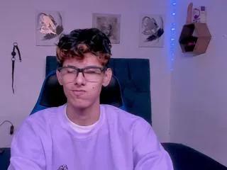 desmond_connor on Flirt4Free 