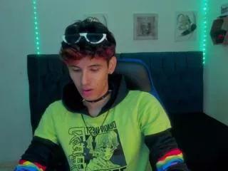 desmond_connor on Flirt4Free 